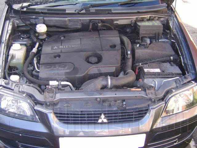 Mitsubishi F9QV DOHC 1900 SPACESTAR RENAULT eng